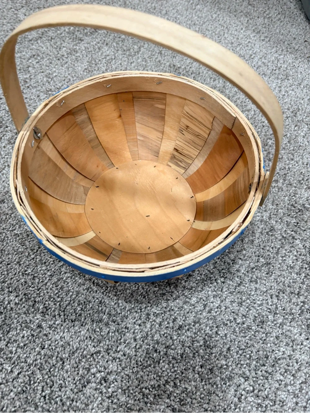NWT Handcrafted Wooden Heart Basket with Blue Accent